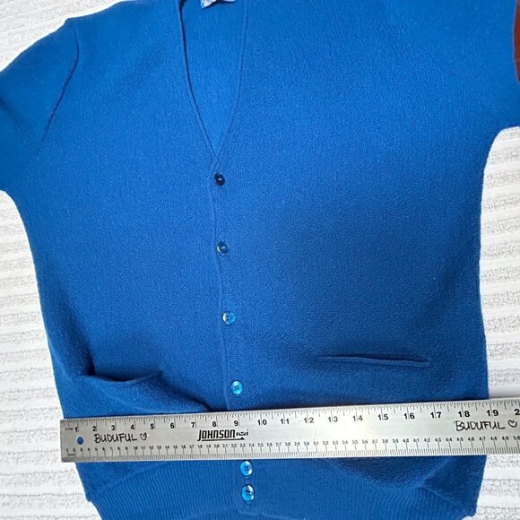VTG Pendleton Womens Blue Virgin Wool Cardigan Sweater Button Front V-Neck Large - Picture 6 of 6